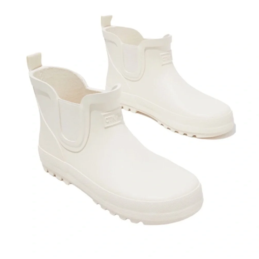 NWT Cotton On Rain Boots | Dark Vanilla